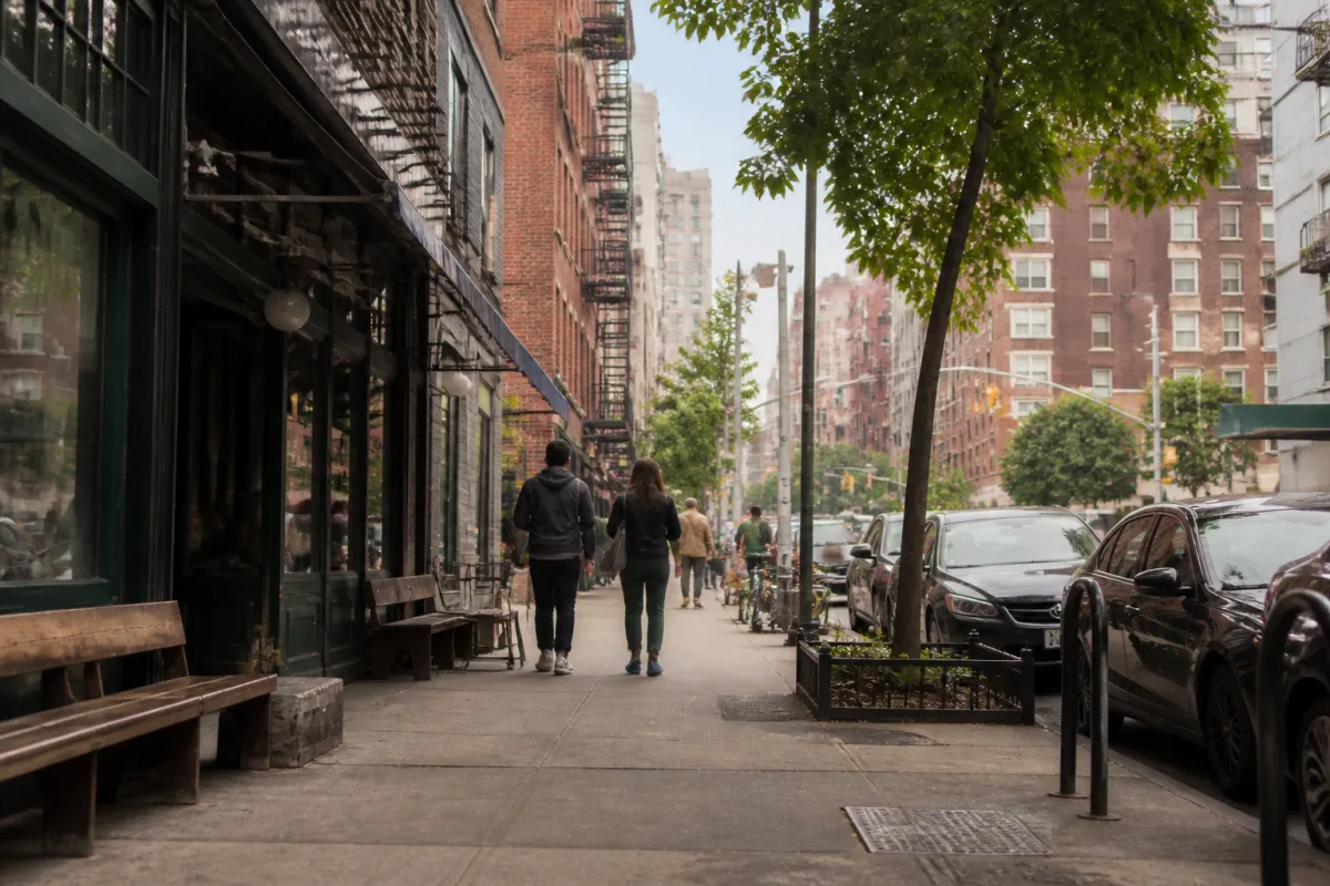 Marriage on Tourist Visa B-1/B-2: Why USCIS Suspects Fraud and Which Path Is Safer