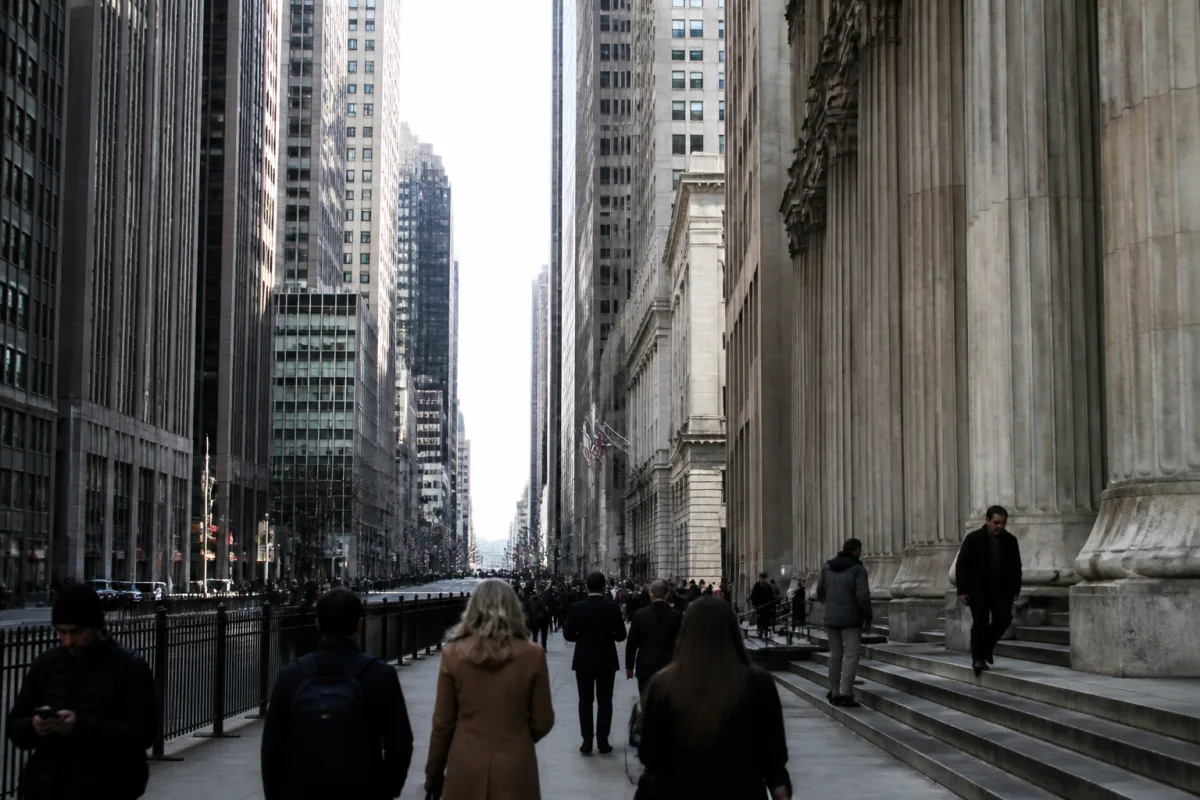 How to Stay in the USA Legally: Strategies for 2026