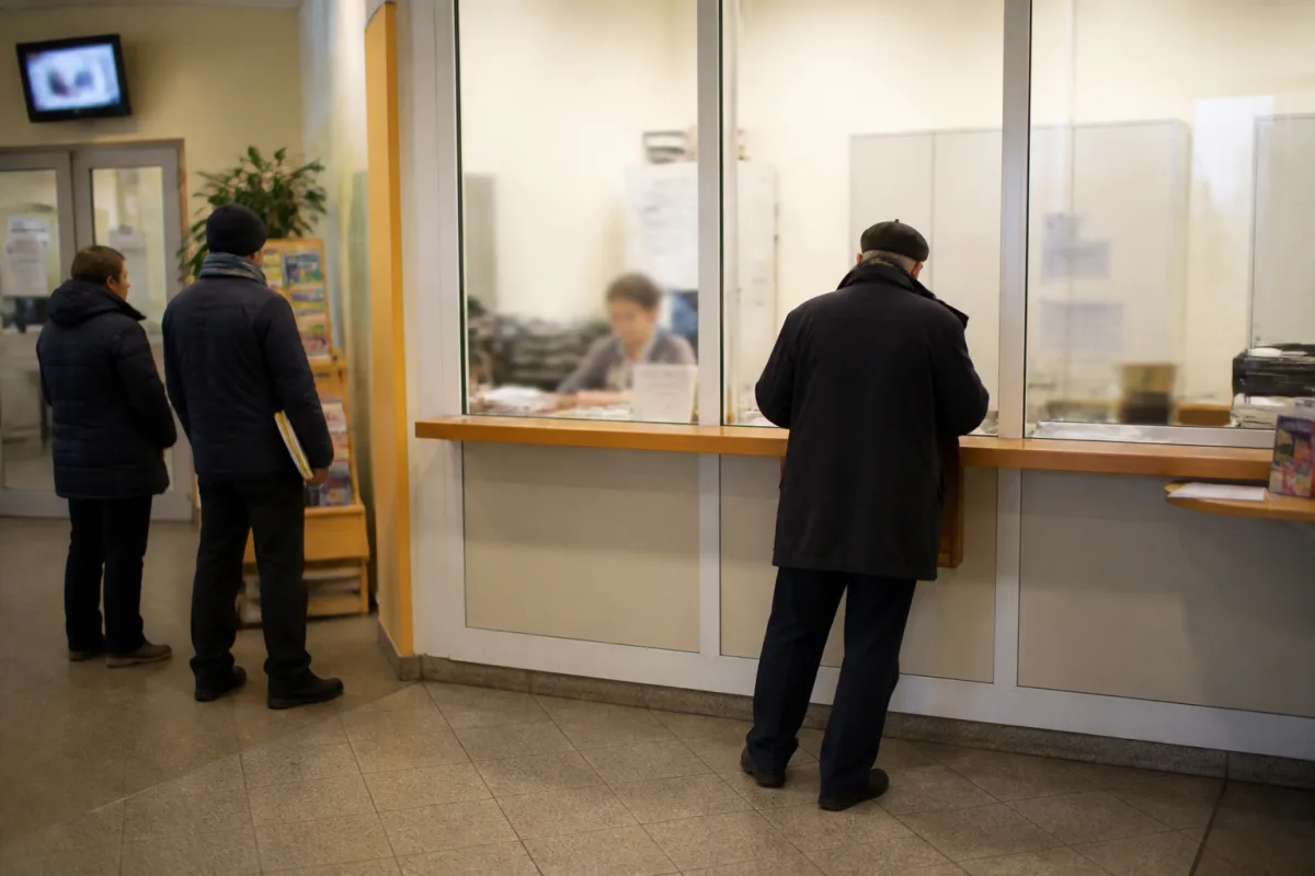 Поляк получает пенсионный конверт в Германии как параллель к ситуации украинцев в Польше