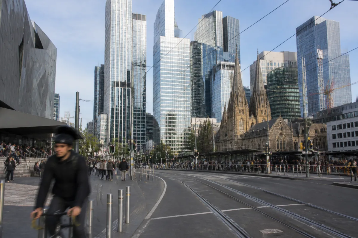 Victoria in 2026–2027: Paid Applications, New Points System and Student Transfer Restrictions