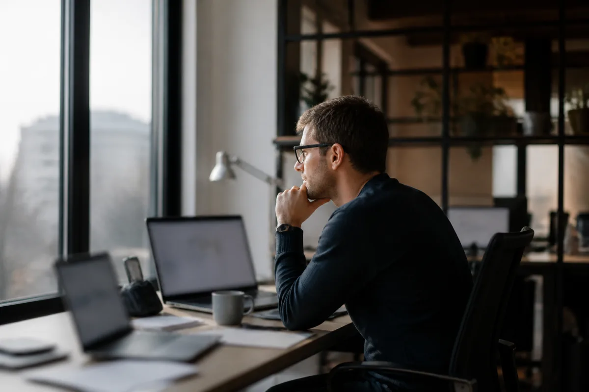O-1A Visa for Startup Founders: Criteria and a Real RFE Breakdown