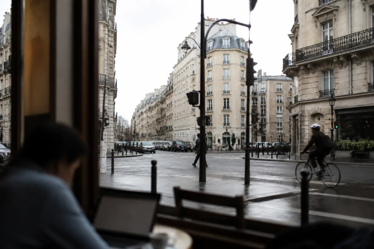 How to choose a country for an EU residence permit instead of collecting advice