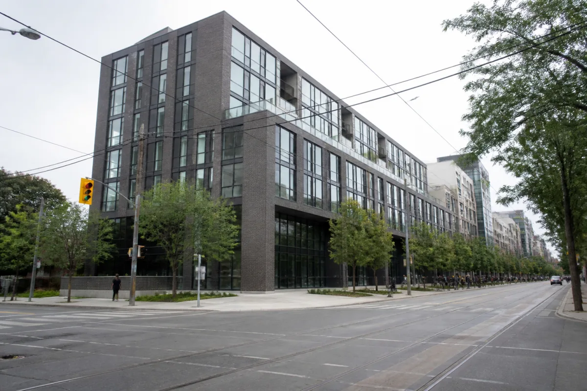 Building at 920 Yonge Street in Toronto, where a new school opened the day after ILAC's closure